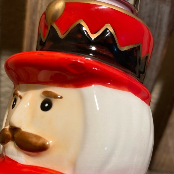 Nutcracker Soap Dispenser, Christmas Nutcracker Soap Dispenser, Soap Dispenser - Picture 5 of 16